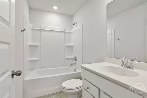 Bath - 734 Blue Moon Xing, Pooler, GA 31322 photo 3 of 5