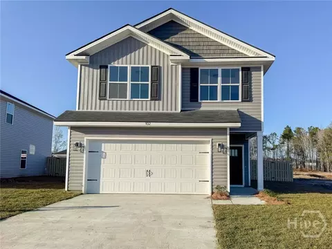 102 Hamilton Dr, Hinesville, GA 31313