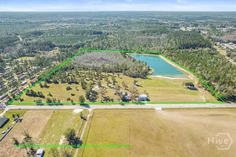 178 Lee Place Rd NE, Ludowici, GA 31316