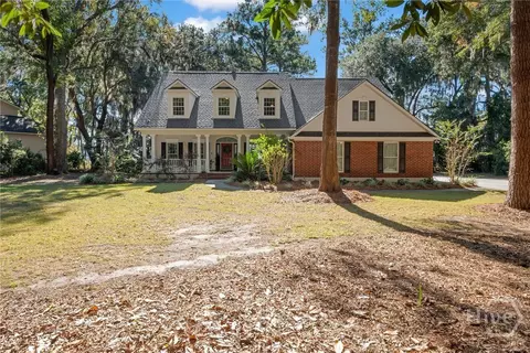 262 Mingarry Dr, Richmond Hill, GA 31324