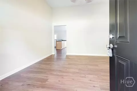Entry Way - Undisclosed, Springfield, GA 31329 photo 1 of 4