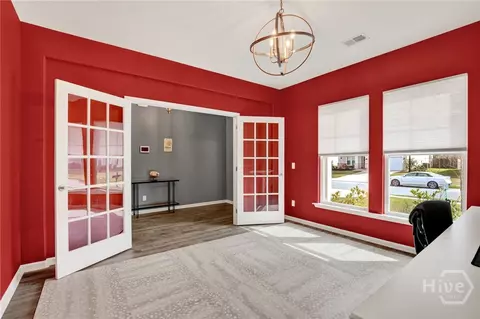 Entry Way - 153 Greyfield Cir, Savannah, GA 31407 photo 3 of 10