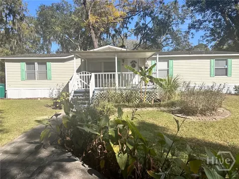 4120 6th St, Garden City, GA 31408