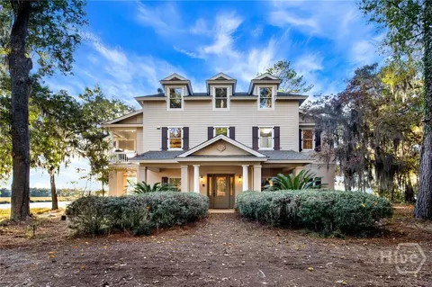 1052 Egret Ln NE, Townsend, GA 31331