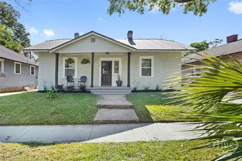 1125 E 37th St, Savannah, GA 31404