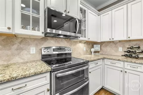 Kitchen - 116 Sutton Ln, Pooler, GA 31322 photo 3 of 4