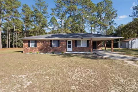 186 Community Cir, Jesup, GA 31545