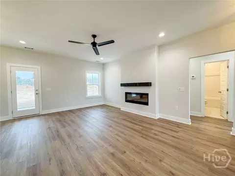 Living - 338 Cottage Loop, Midway, GA 31320 photo 2 of 3