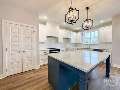 Kitchen - 338 Cottage Loop, Midway, GA 31320 photo 1 of 4