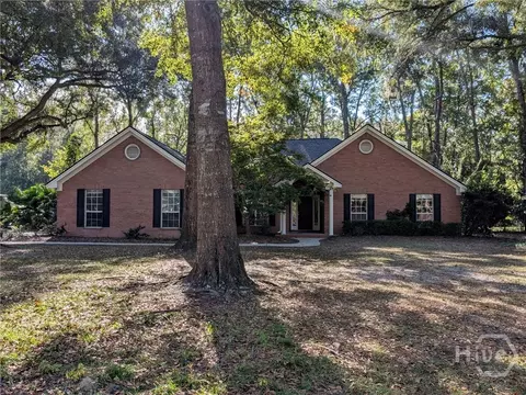 243 Mclaughlin Ct, Richmond Hill, GA 31324