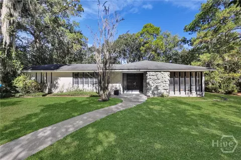 602 Plantation Dr, Savannah, GA 31419