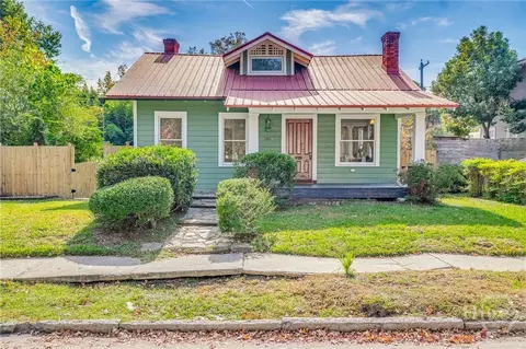 1219 E 48th St, Savannah, GA 31404