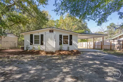 3303 Hazel St, Savannah, GA 31405