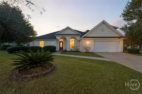 121 Summer Winds Dr, Savannah, GA 31410