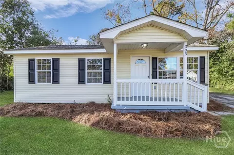 305 Cypress St, Bloomingdale, GA 31302