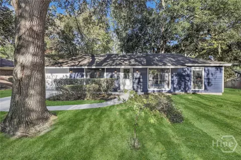 10 Whittington Ct, Savannah, GA 31419
