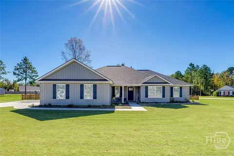 132 River Bluff Way, Ellabell, GA 31308