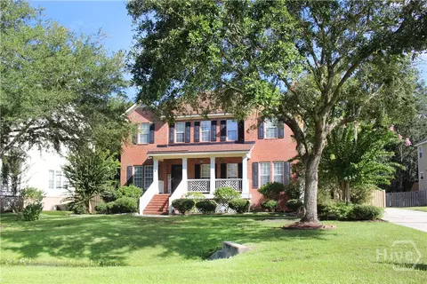 8 Lee Hall Dr, Savannah, GA 31419