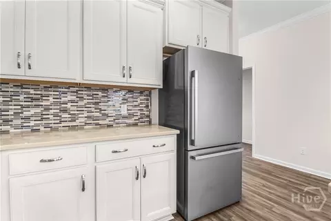 Kitchen - 102 Rosamund Rd, Pooler, GA 31322 photo 4 of 6