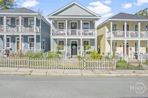 506 E 34th St, Savannah, GA 31401