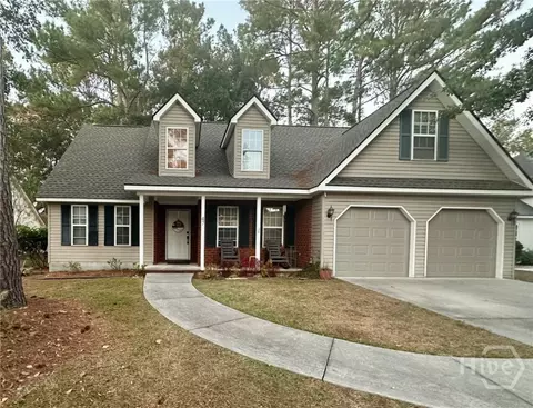 47 Egrets Way Ln, Richmond Hill, GA 31324