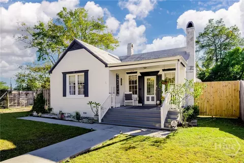 513 E 62nd St, Savannah, GA 31405
