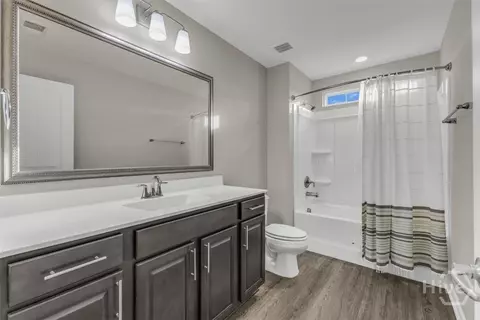 Bath - 268 Harmony Blvd, Pooler, GA 31322 photo 5 of 7