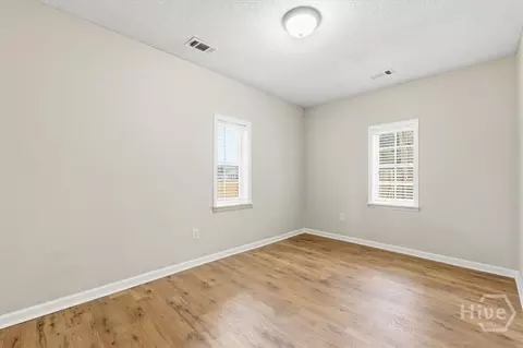 Bedroom - 8701 E Oglethorpe Hwy, Midway, GA 31320 photo 4 of 4