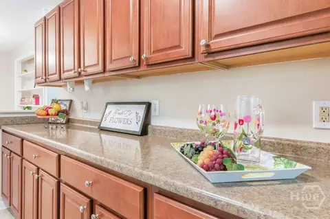 Kitchen - 8701 E Oglethorpe Hwy, Midway, GA 31320 photo 2 of 4