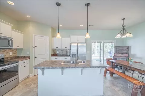 Kitchen - 162 Willow Dr, Guyton, GA 31312 photo 1 of 4