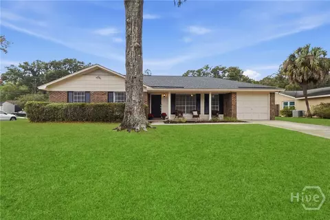 505 Sandhill Rd, Savannah, GA 31410