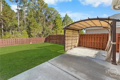 Exterior - 118 Red Maple Ln, Guyton, GA 31312 photo 3 of 5