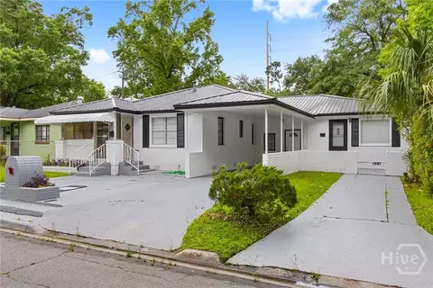 819 W 51st St, Savannah, GA 31405