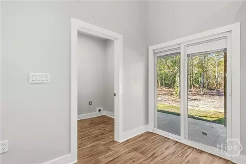 Entry Way - 608 W Ninth St, Rincon, GA 31326 photo 2 of 2