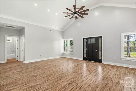 Living - 608 W Ninth St, Rincon, GA 31326 photo 2 of 4