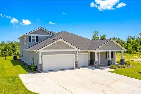 8 Egrets Landing Ct, Savannah, GA 31419