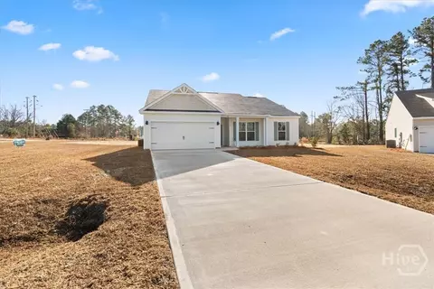 190 Foxridge Ct, Metter, GA 30439