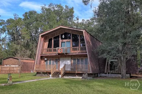 24 Crisp St, Savannah, GA 31410