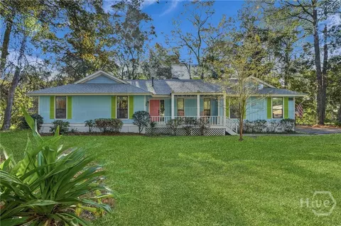 1022 Walthour Rd, Savannah, GA 31410