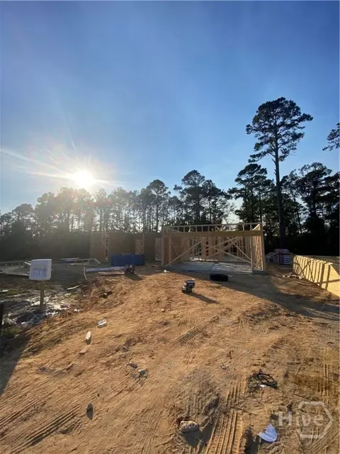 160 Foxridge Ct, Metter, GA 30439