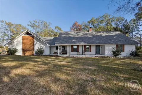 1435 Bennett Xing, Jesup, GA 31546