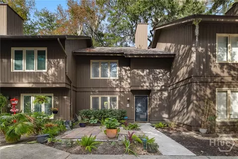 71 Brown Pelican Dr, Savannah, GA 31419