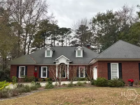 319 Wedgefield Xing, Savannah, GA 31405