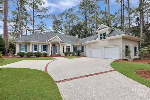 5 Marburg Ln, Savannah, GA 31411