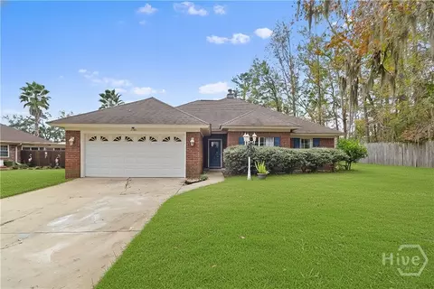 1101 Montclair Dr, Hinesville, GA 31313