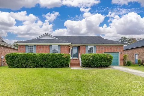 204 Redan Dr, Savannah, GA 31410