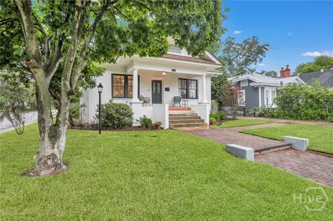 202 E 51st St, Savannah, GA 31405