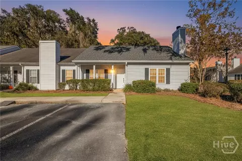 12 Kingslan Ct, Savannah, GA 31419