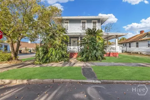 540 W 44th St, Savannah, GA 31405
