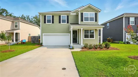 60 Knotty Ct, Richmond Hill, GA 31324